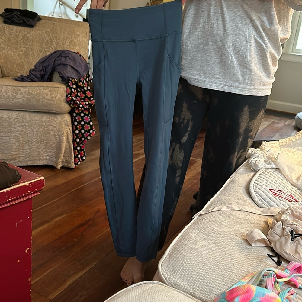 blue high rise lululemon with pockets